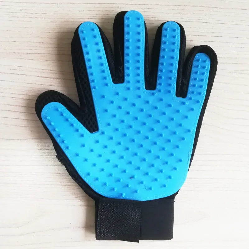 Silicon Pet Hair Removal Grooming Glove — Gentle De-Shedding for Dogs & Cats