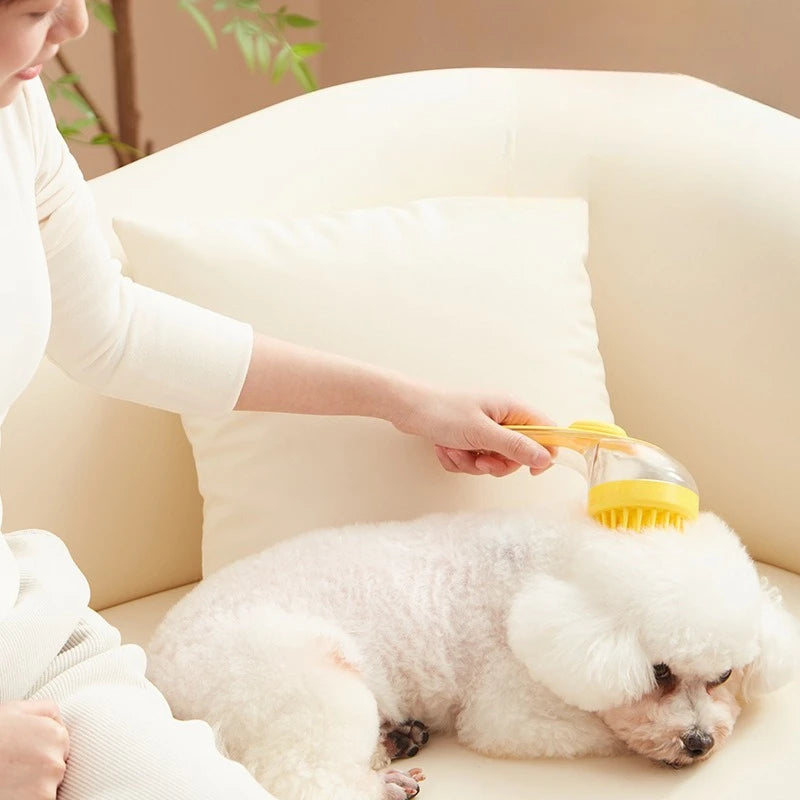 Soft Silicone Pet Bath Brush — Gentle Massage & Deep Clean for Dogs & Cats